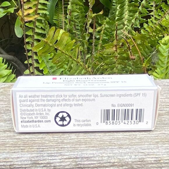 NIB New Elizabeth Arden Eight Hour Cream Lip Protectant Stick SPF 15 Original - Picture 11 of 13